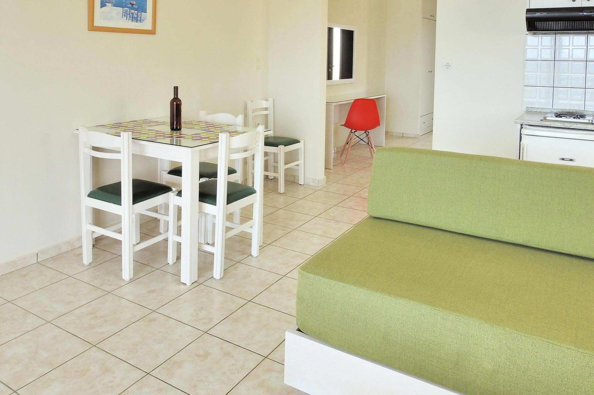 Nanakis Beach Apartments Stavros  Exterior photo